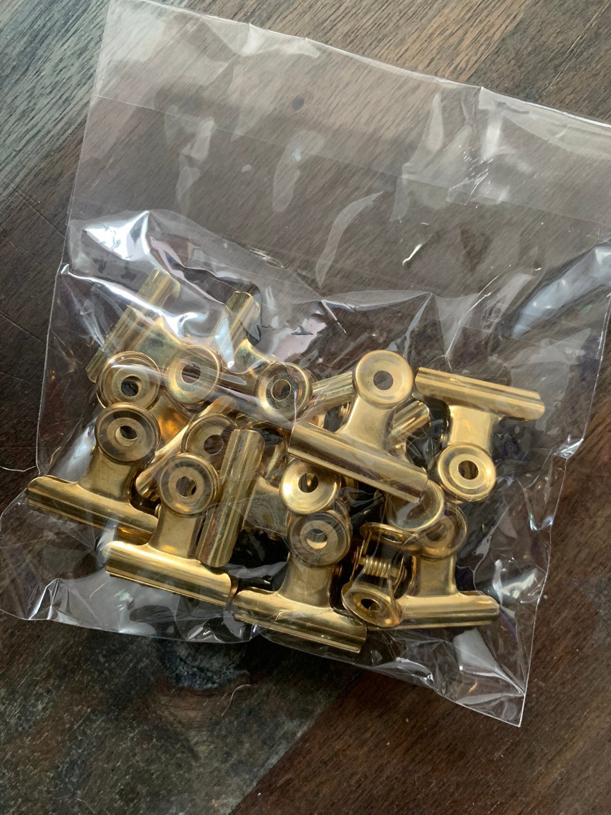 Goudkleurige metalen knijpers, Huis en Inrichting, Ophalen of Verzenden, Nieuw