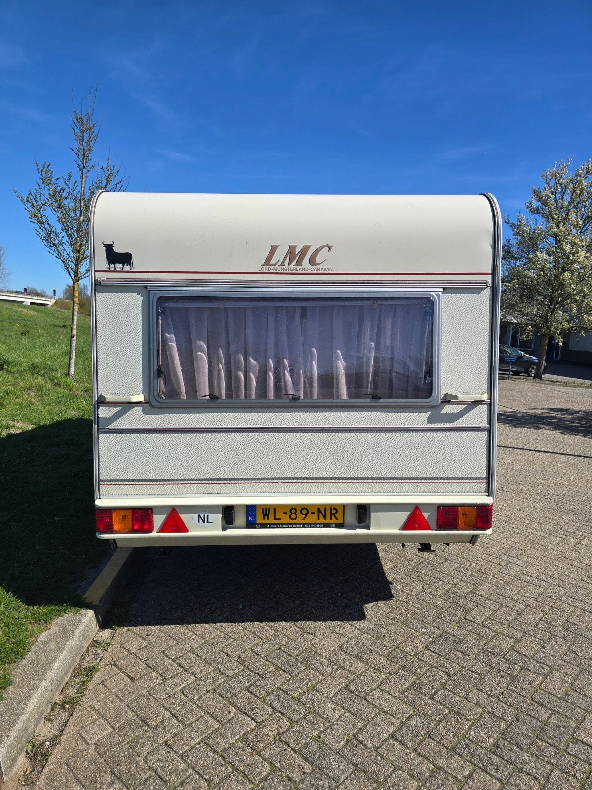 LMC Luxus 450 met voortent, luifel en mover - VochtVrij!, Caravans en Kamperen, Rondzit, Mover, Particulier, Tot en met 4