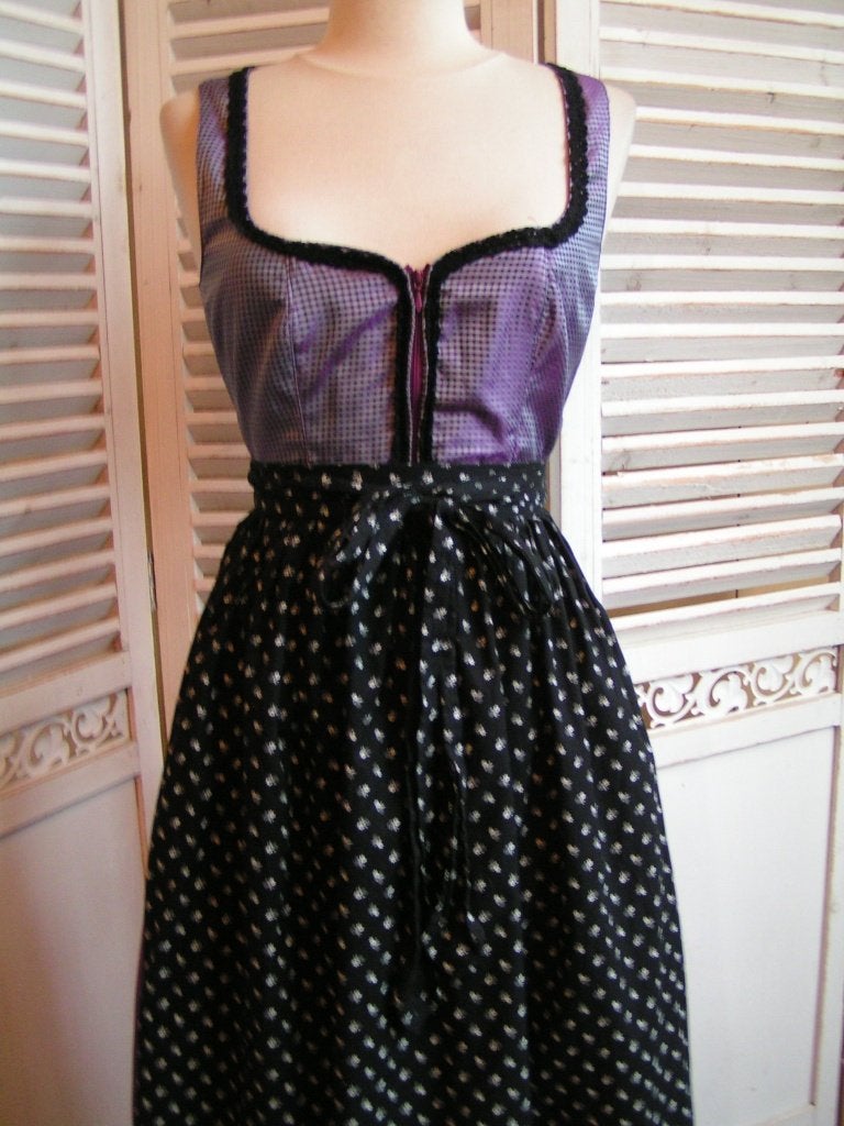 tiroler dirndl jurk en schort maat 36 nr TT 1183, Carnaval, Verzenden, Zo goed als nieuw, Kleding