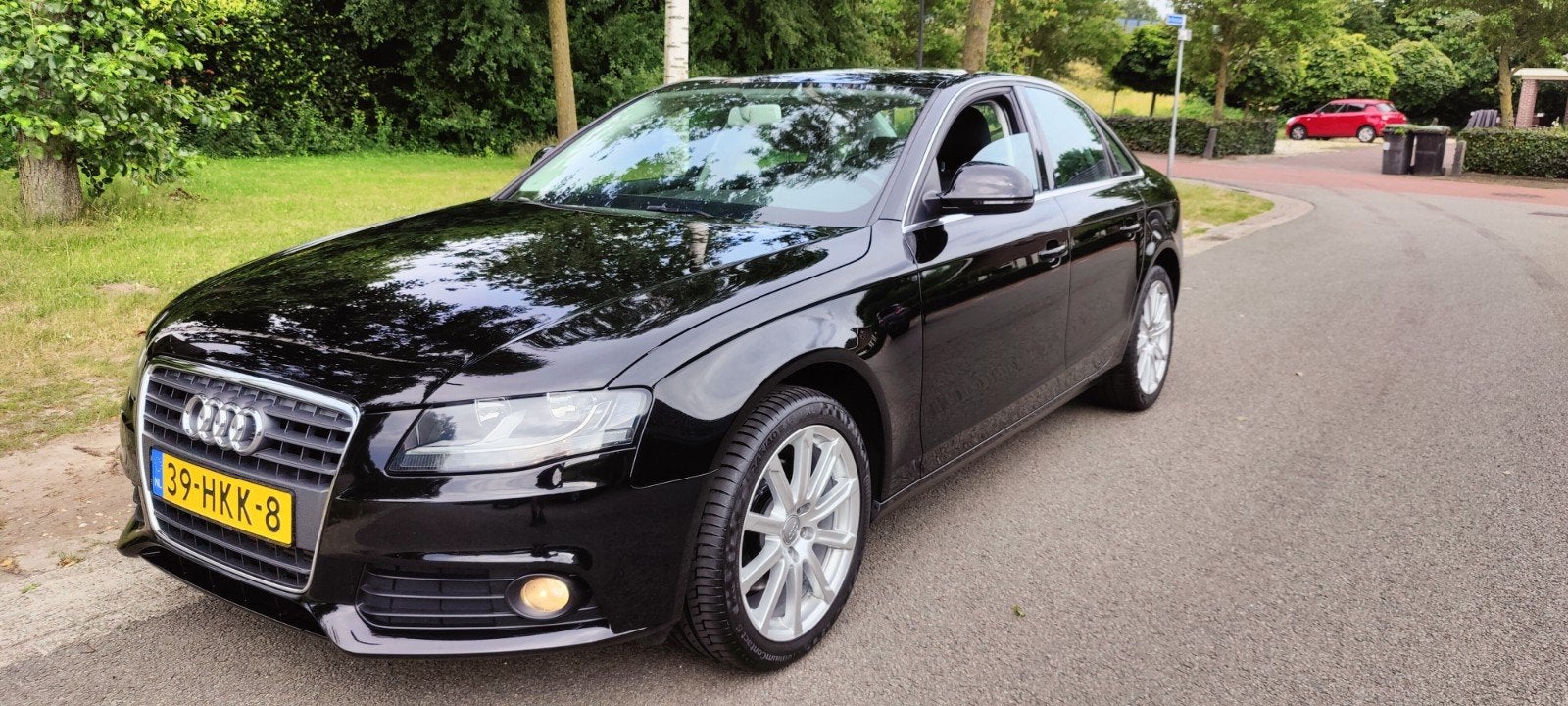 Audi A4 1.8 Tfsi Benz 147xxx km Complete Motor Revisie gehad, Auto's, Audi, Euro 5, Zwart, 4 cilinders, A4