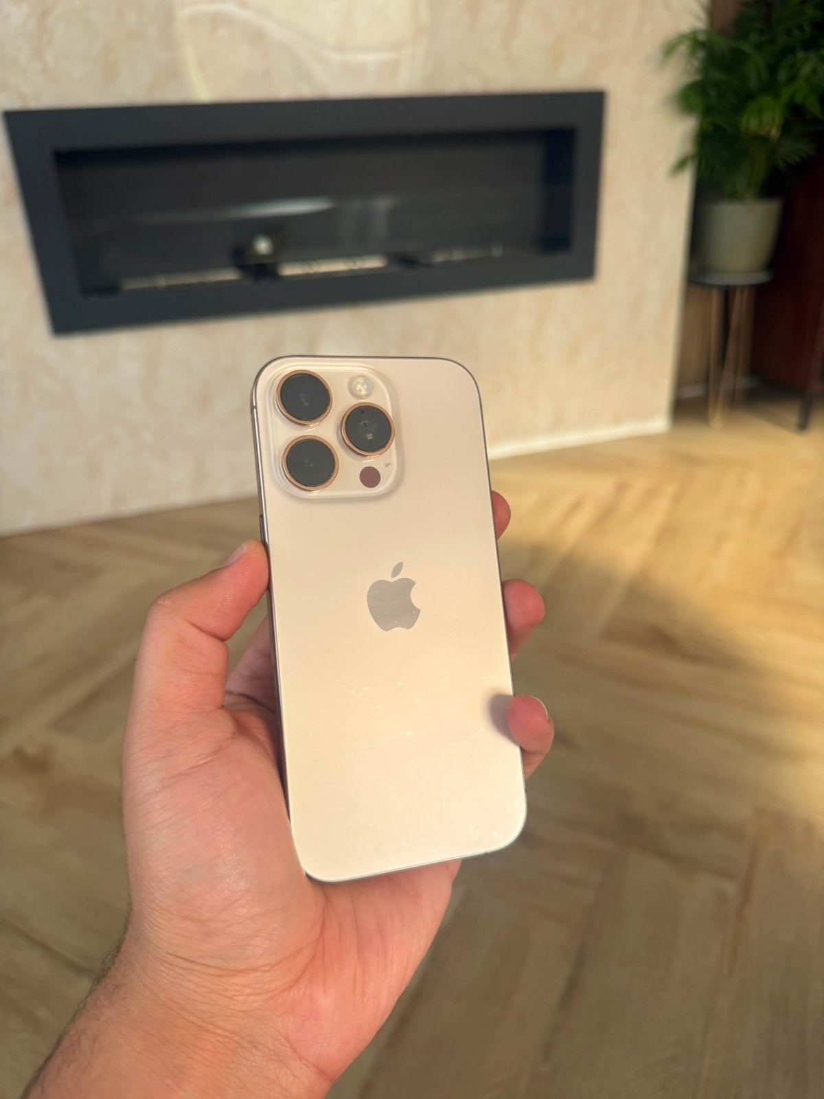 iPhone 16 Pro 128GB - , 88% batterij, Telecommunicatie, Mobiele telefoons | Apple iPhone, 88 %, Goud, Ophalen, IPhone 16 Pro