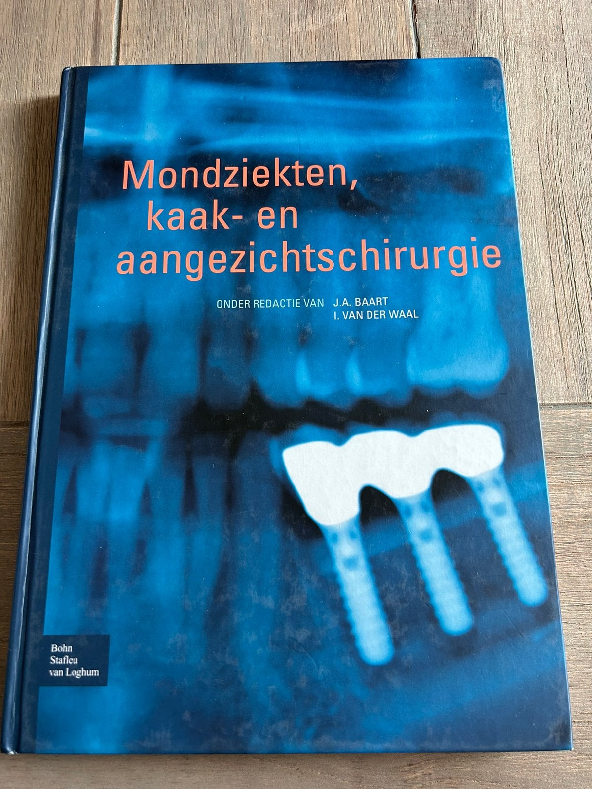 Mondziekten, kaak- en aangezichtschirurgie, Ophalen of Verzenden, Gelezen