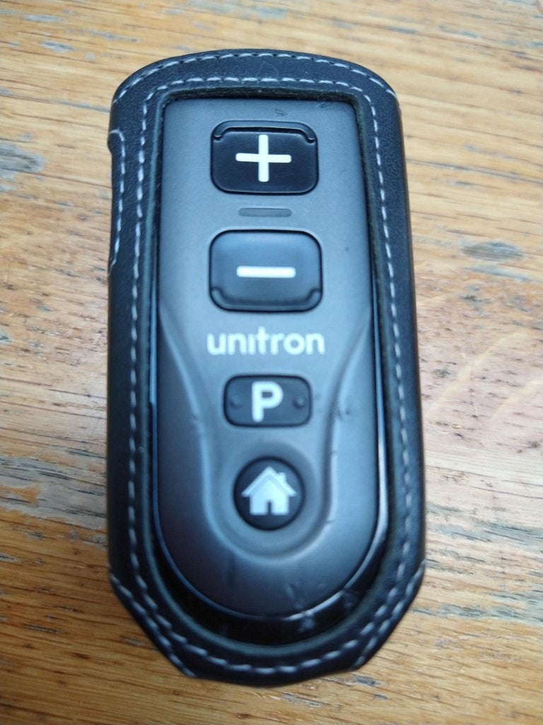Remotecontrol Unitron Hoortoestel, Ophalen, Gebruikt