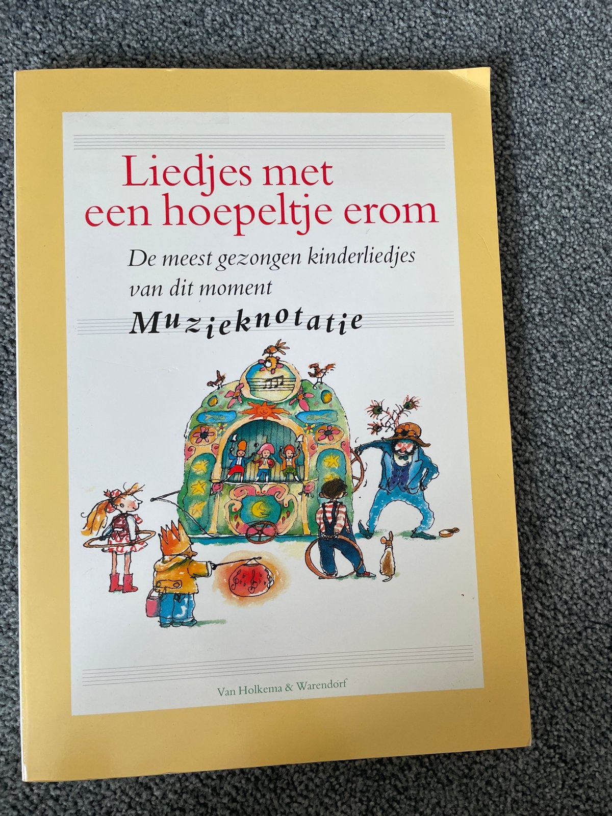 Liedjes met een hoepeltje erom - Kinderliedjes met muzieknot, Boeken, Muziek, Zo goed als nieuw, Algemeen, Ophalen of Verzenden