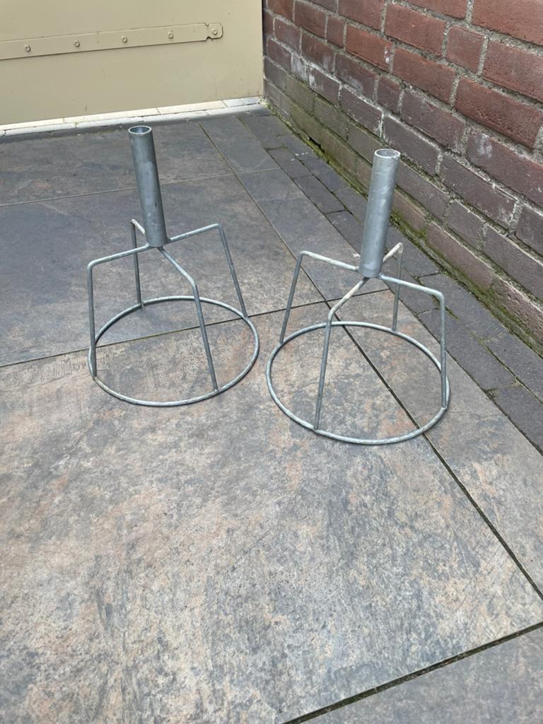 Metalen plantenbak standaard, Gebruikt, Minder dan 30 cm, Rond, Ophalen of Verzenden