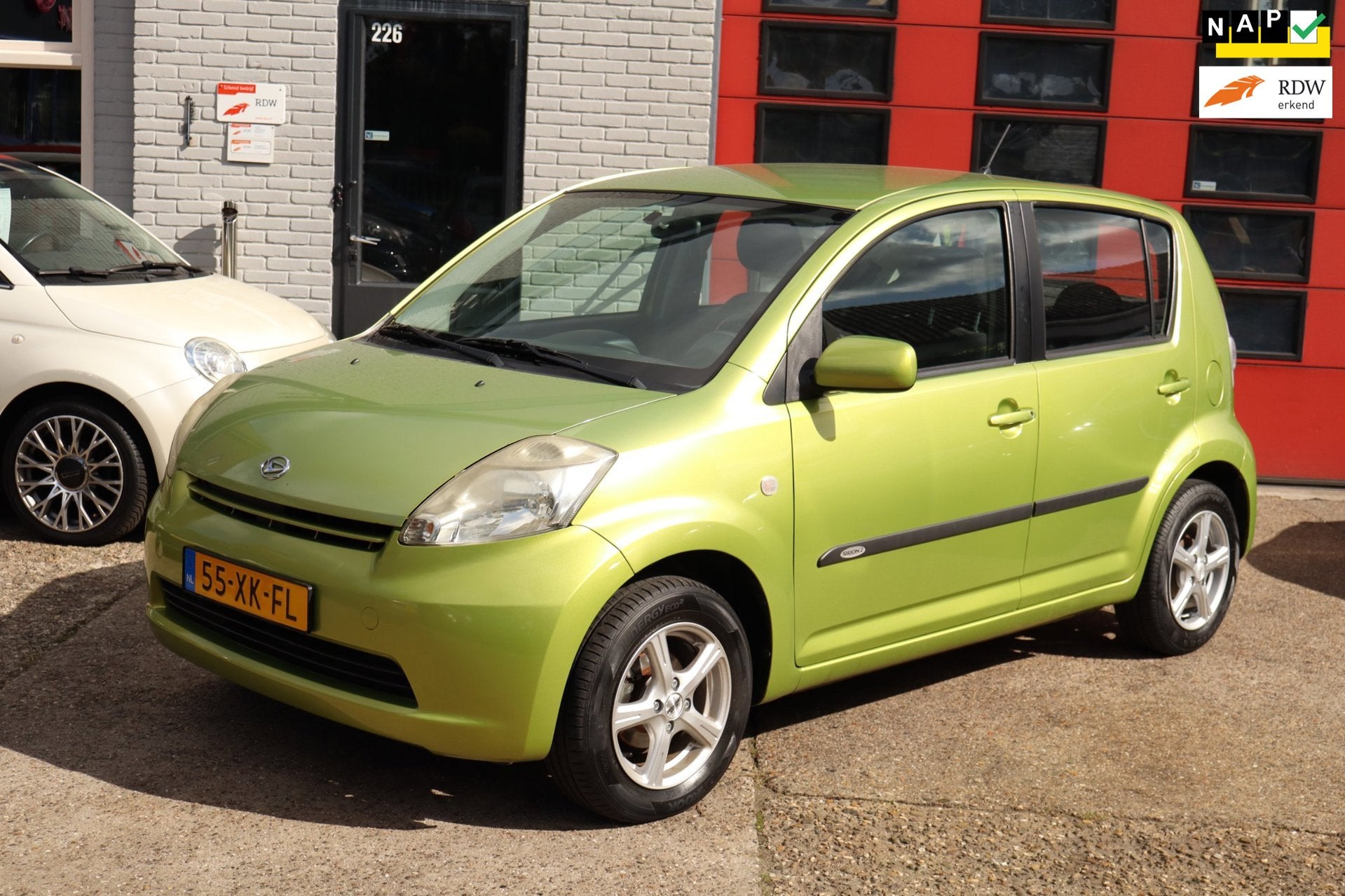 Daihatsu Sirion 2 1.0-12V Trend DEALER AUTO, Auto's, Voorwielaandrijving, Dealer onderhouden, Gebruikt, Bedrijf