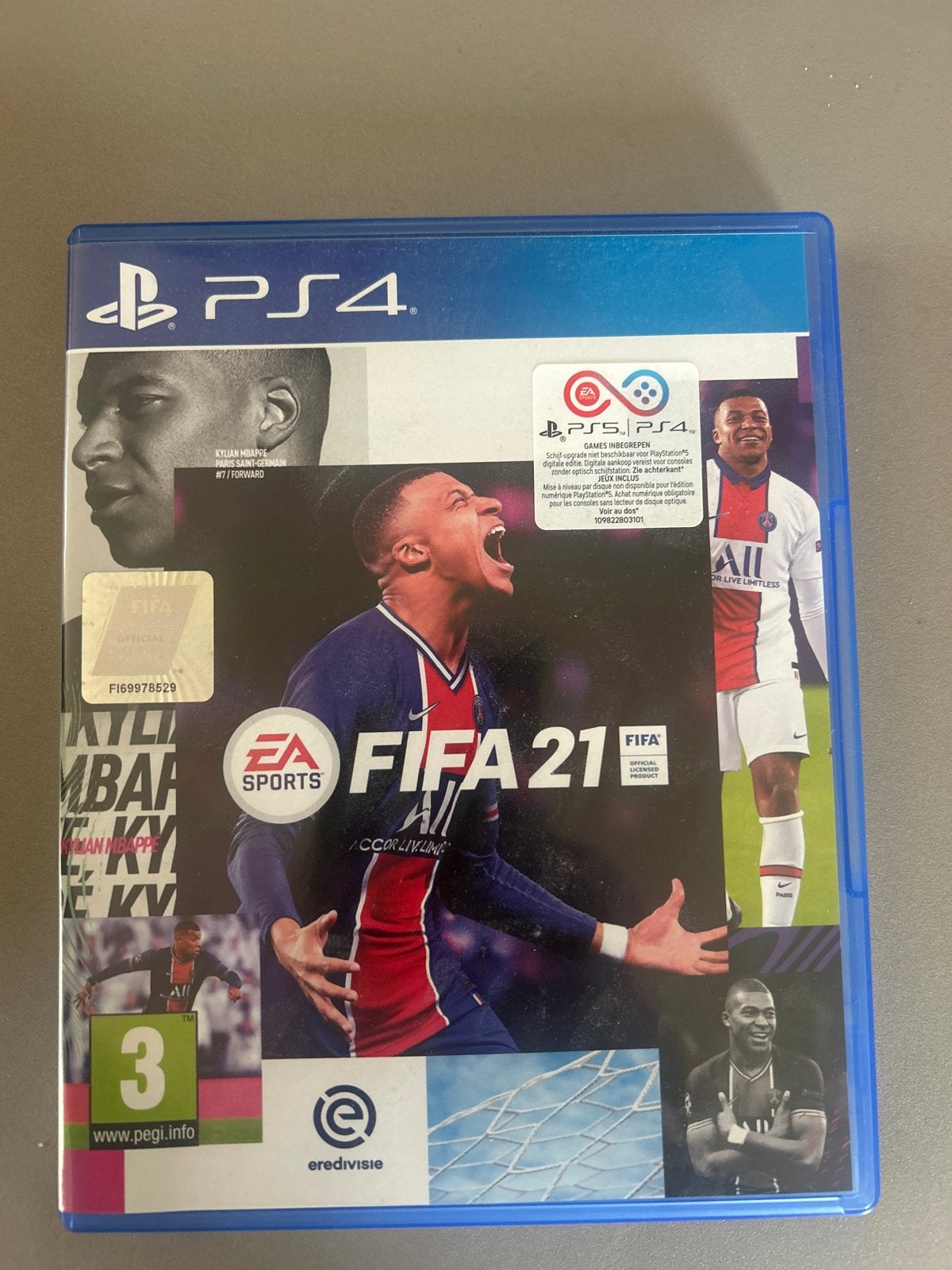 FIFA 21 PS4 (ook speelbaar op PS5), Eén computer, Ophalen of Verzenden, Zo goed als nieuw, Sport