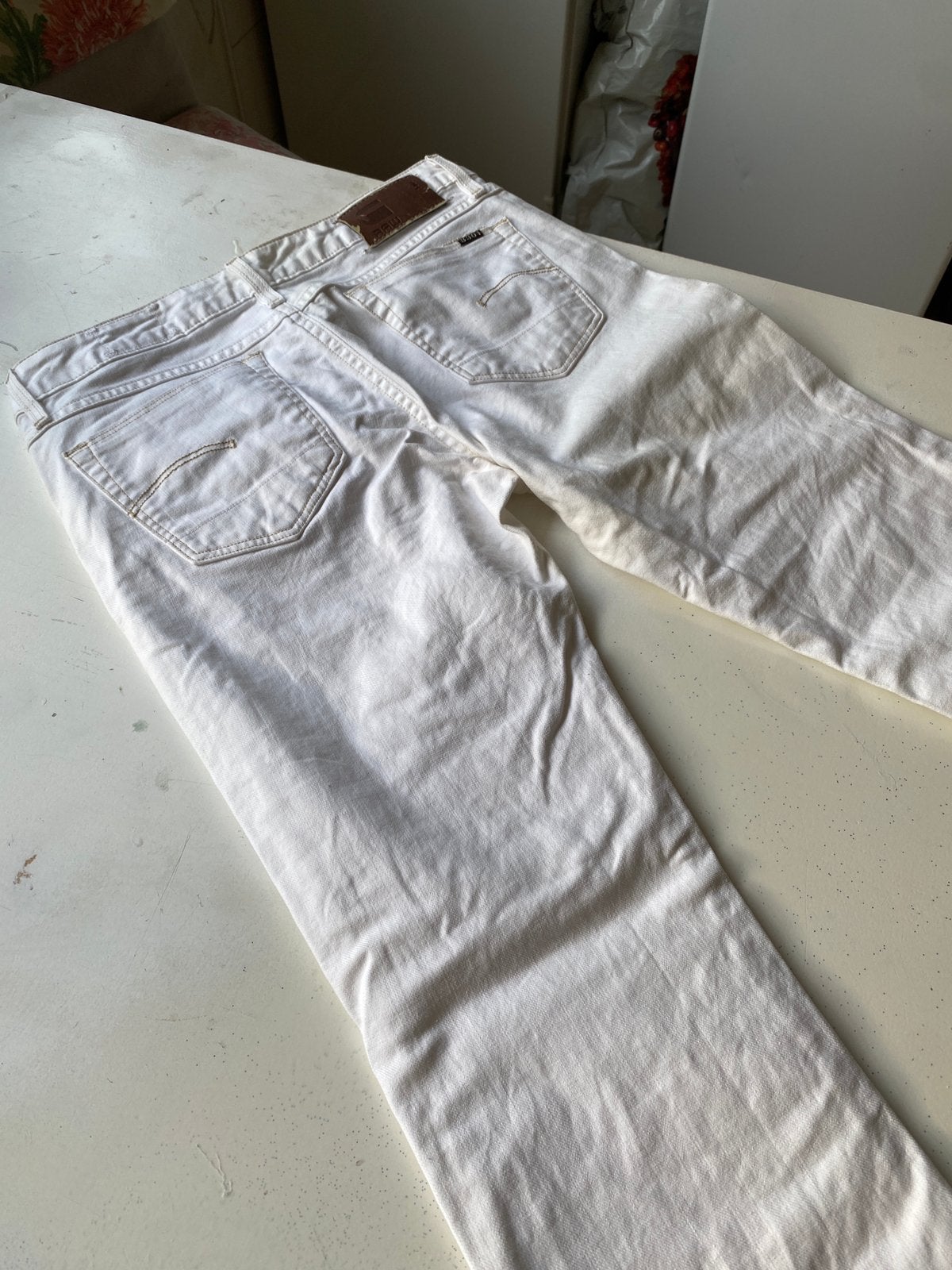 G-star jeans wit bootleg 28-30, Ophalen of Verzenden, Zo goed als nieuw, Wit, W28 - W29 (confectie 36)