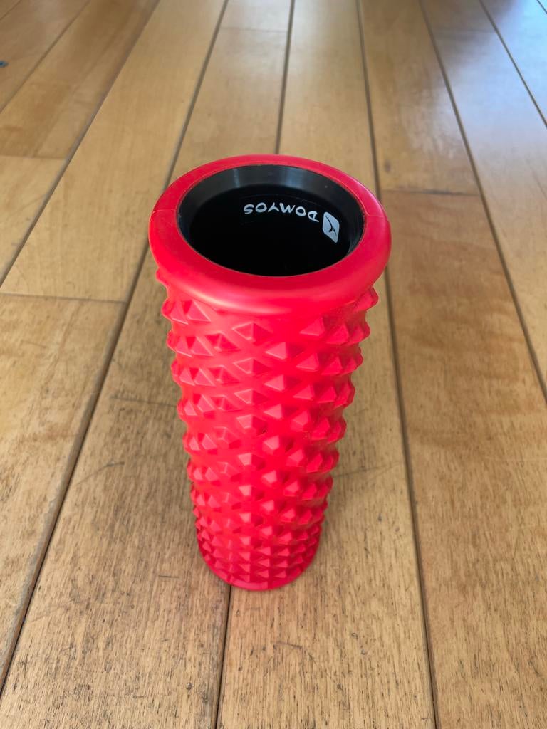 Domyos Soft Foamroller - Rood, Sport en Fitness, Fitnessmaterialen, Ophalen, Zo goed als nieuw, Benen, Foamroller