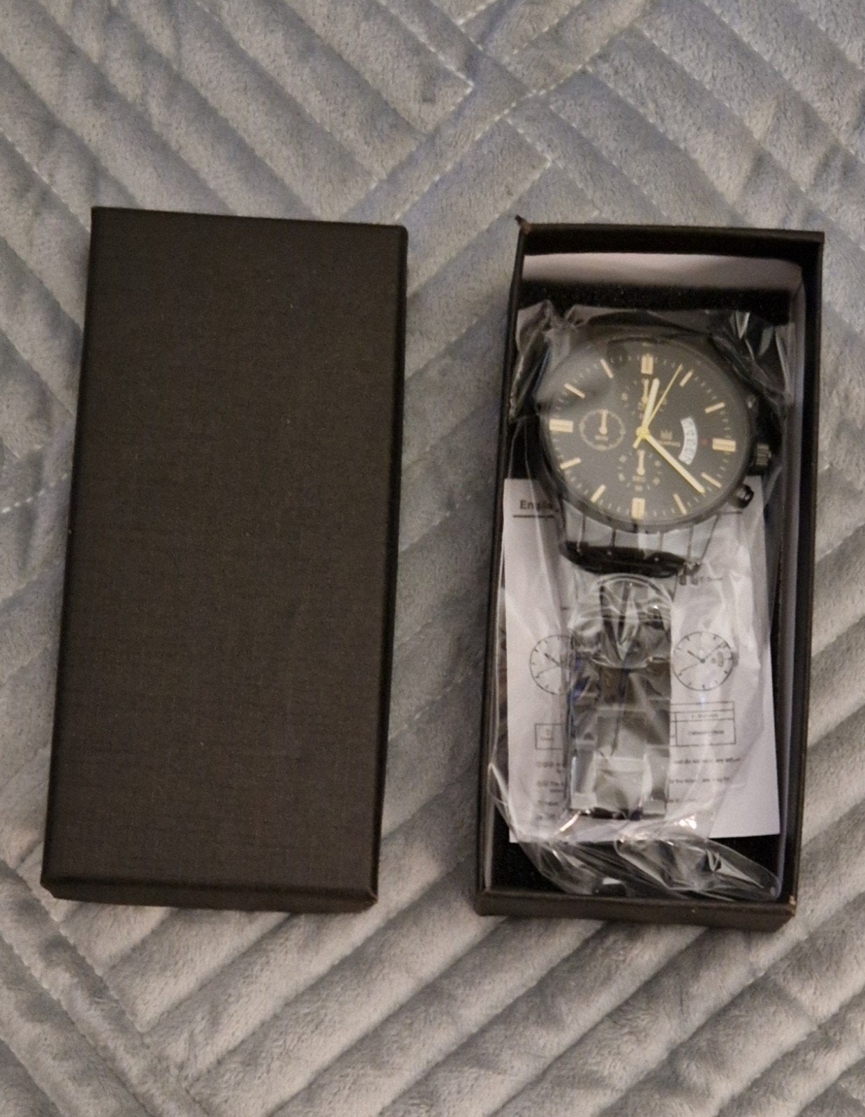 Stijlvol Heren Polshorloge - Zwart met Gouden Details, Sieraden, Tassen en Uiterlijk, Horloges | Heren, Overige merken, Staal