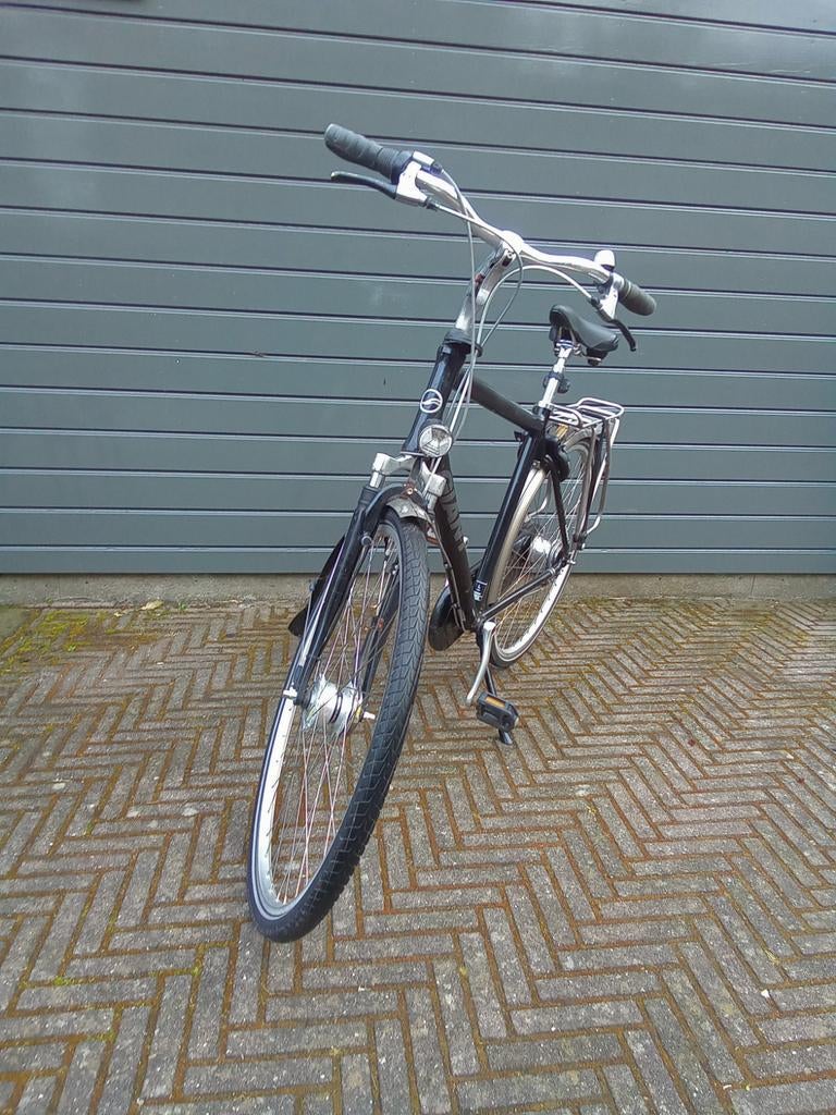 Giant Brisbane 28 inch fiets, Fietsen en Brommers, Fietsen | Heren | Herenfietsen, Ophalen, Gebruikt, Velgrem, Versnellingen