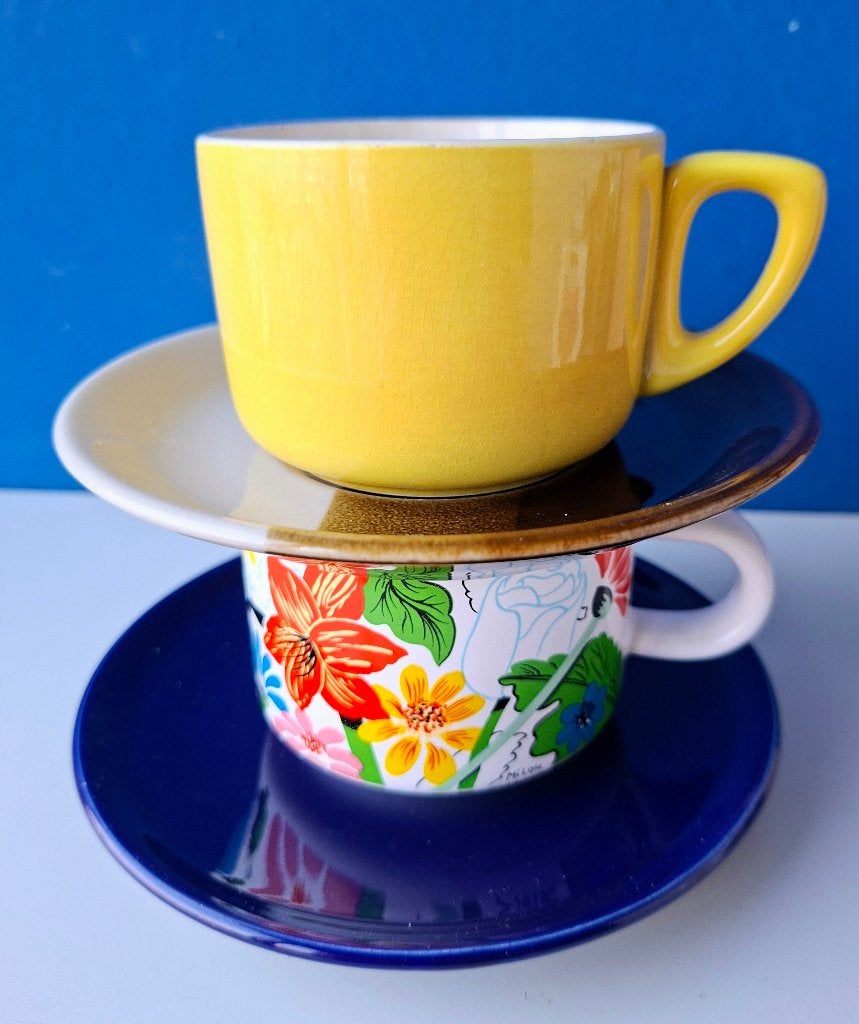 Kleurrijke vintage kop en schotels/mix & match, Huis en Inrichting, Keuken | Servies, Gebruikt, Ophalen of Verzenden, Overige stijlen