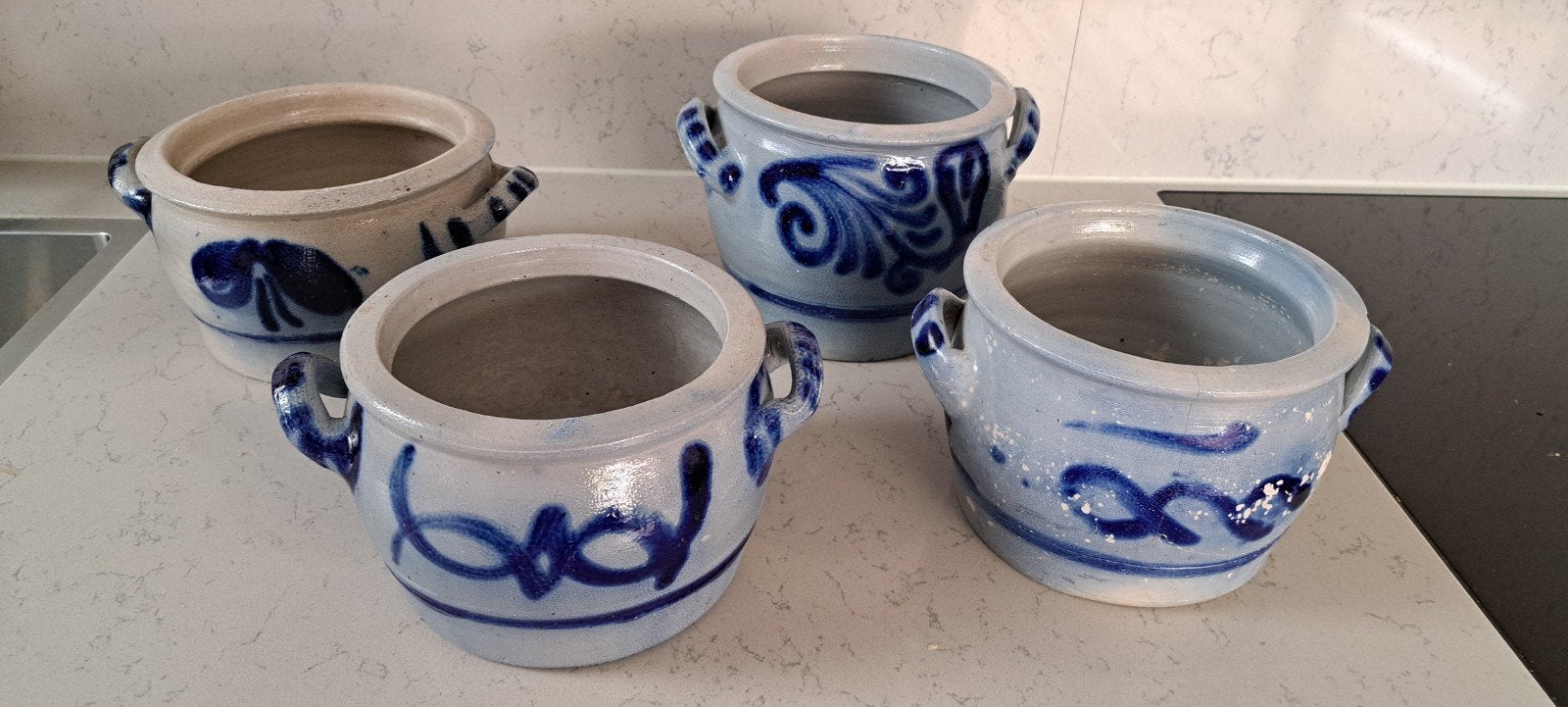 Set van 4 aardewerk potten met blauw decor, Antiek en Kunst, Antiek | Keramiek en Aardewerk, Ophalen of Verzenden