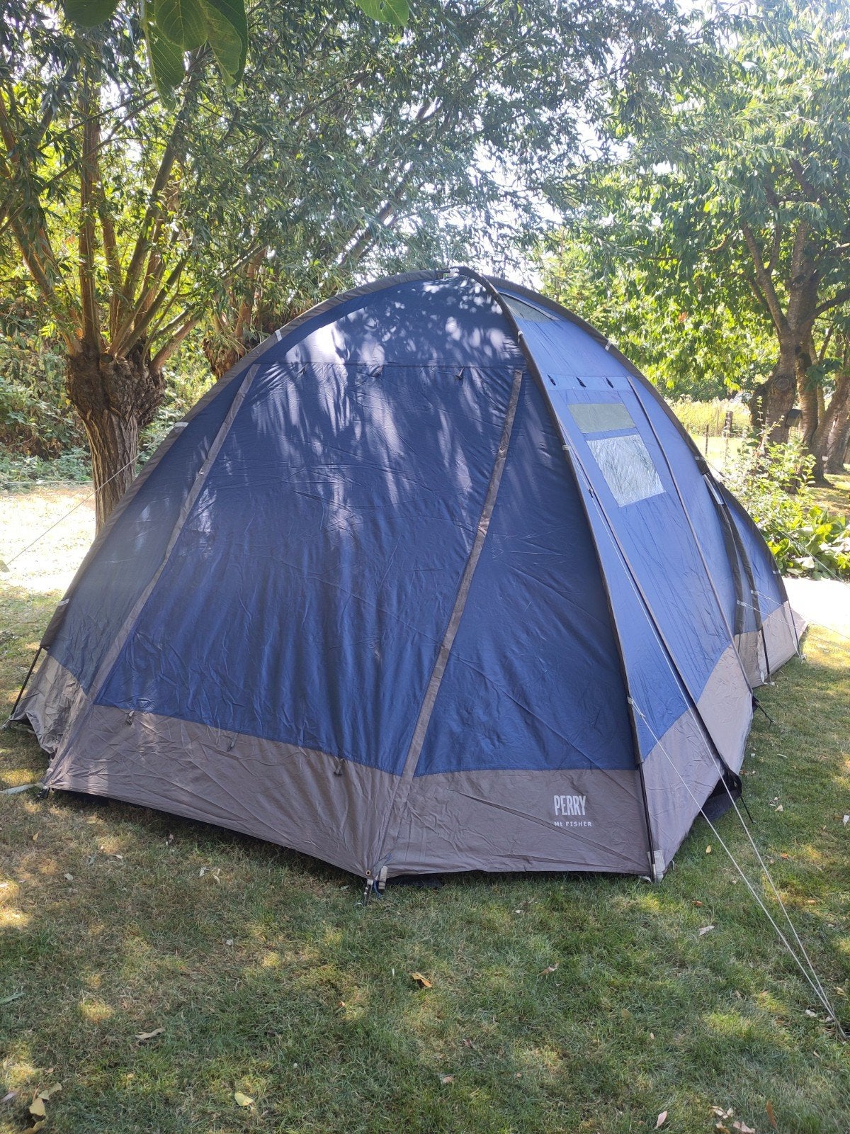 Mt Fisher 4-persoons tent van Perry Sport, Ophalen, Gebruikt, Tot en met 4