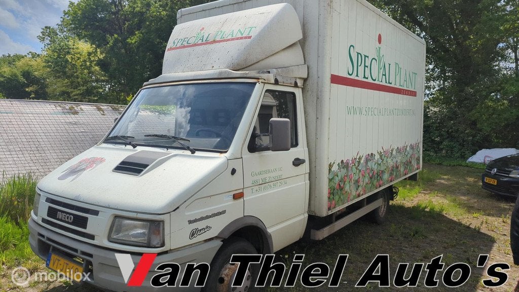 Iveco Daily 35.12S-360 Paravan laadklep, Auto's, Overige Auto's, Bedrijf, Te koop, Diesel, Euro 2, Overige carrosserieën, Handgeschakeld