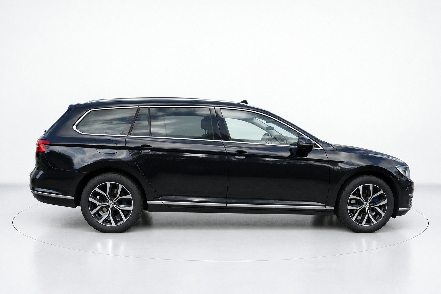 Volkswagen Passat Variant 1.4 TSI GTE PANO TREKH STOELVW, Auto's, Stof, Gebruikt, 4 cilinders, Hybride Elektrisch/Benzine