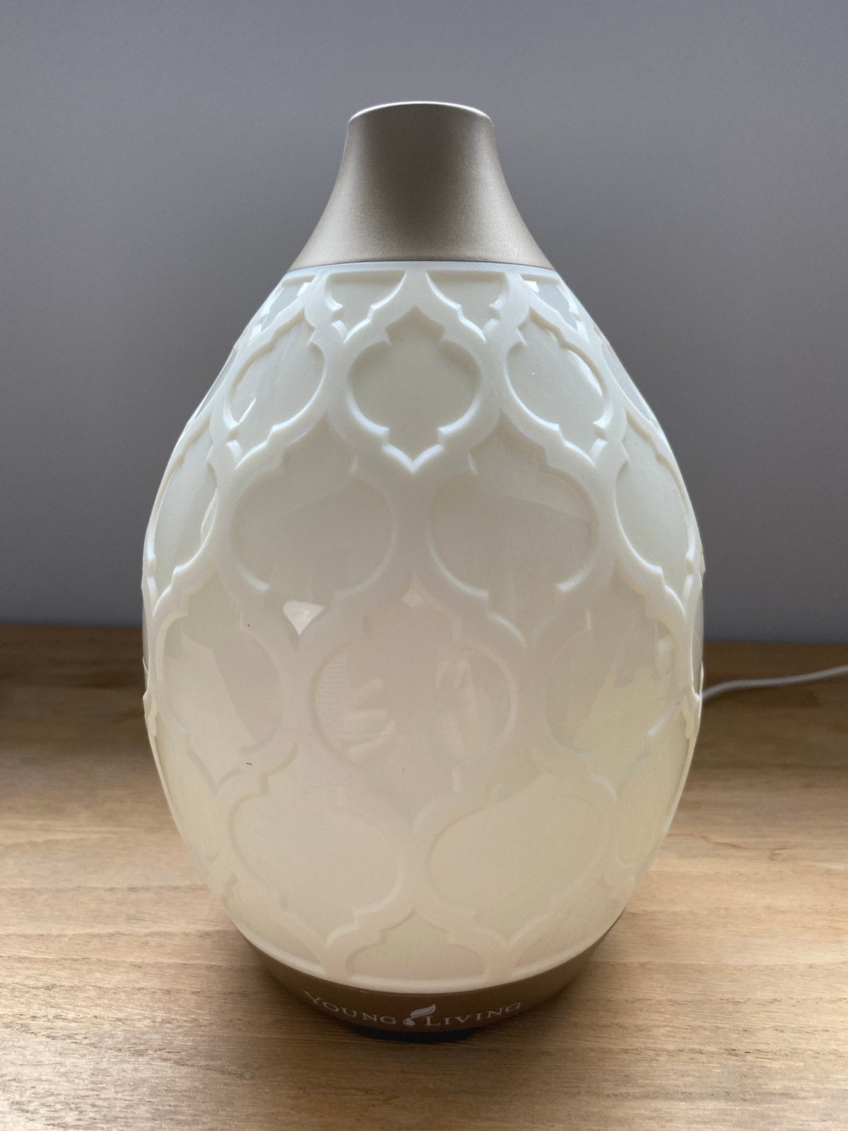 Young Living Diffuser - Zo goed als nieuw, Ophalen of Verzenden, Zo goed als nieuw