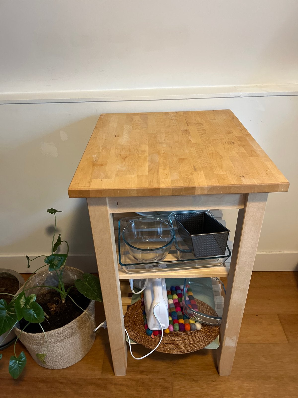 IKEA wooden kitchen cart, Huis en Inrichting, Gebruikt, Hout, IKEA, Keukentrolley