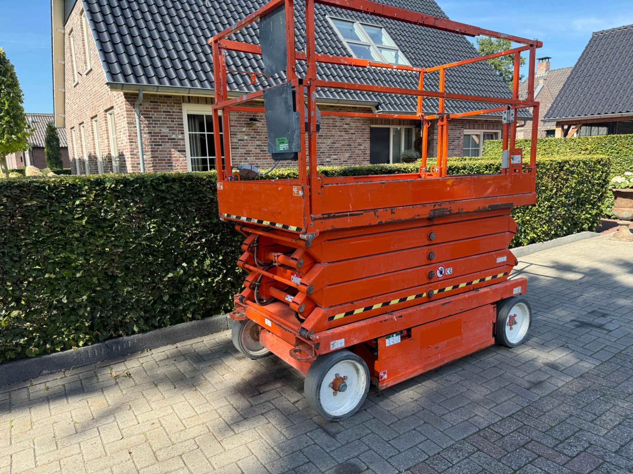 Skyjack sj 4632 (bj 2016), Zakelijke goederen