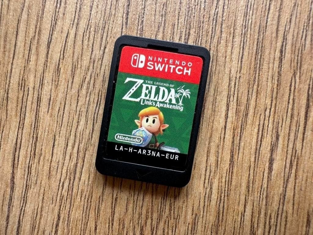 The Legend Of Zelda Links Awakening Nintendo Switch Netjes!!, Spelcomputers en Games, Games | Nintendo Switch, Avontuur en Actie
