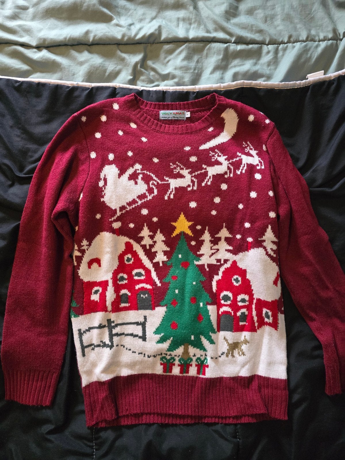 UglyXmas Kersttrui met Kerstman en rendieren, UglyXmas, Zo goed als nieuw, Rood, Ophalen