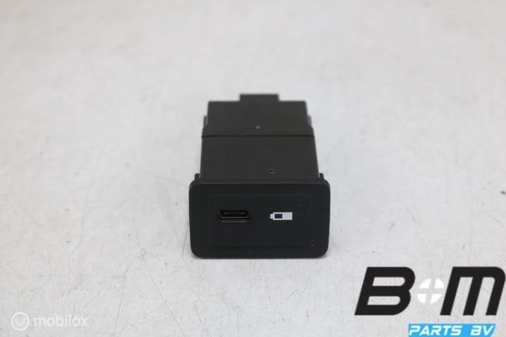 USB aansluiting Mercedes Sprinter 419 A2478200401, Gebruikt