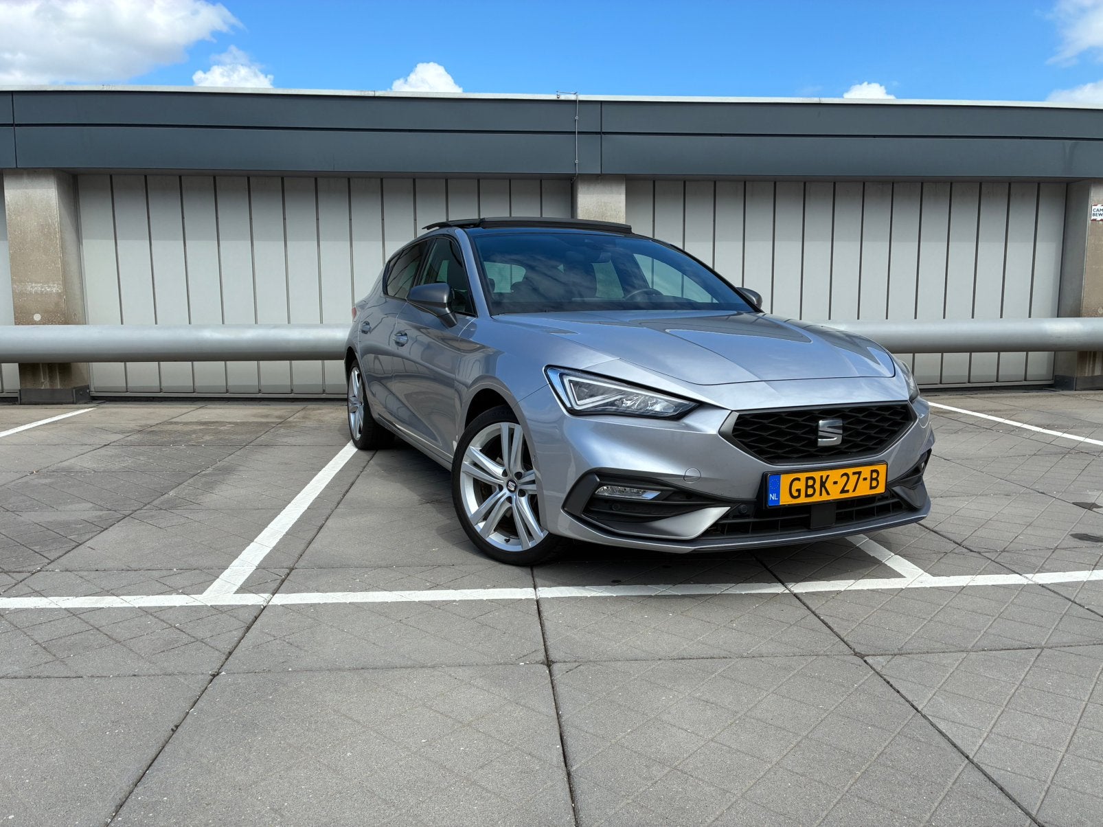 Seat Leon 1.4 TSI E-hybrid Phev 204pk FR, Auto's, Seat, Zwart, Leon, Plug-in hybride, 1395 cc