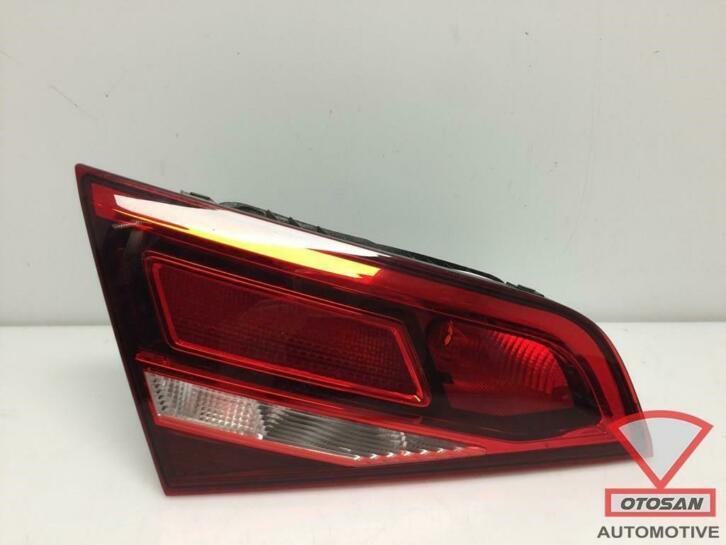 audi a3 8v 16 sportback achterlicht links binnen 8v4945075, Gebruikt, AUDI AG, Auto-Union-Strasse 1
85045  Ingolstadt, DE, Kundenbetreuung@audi.de