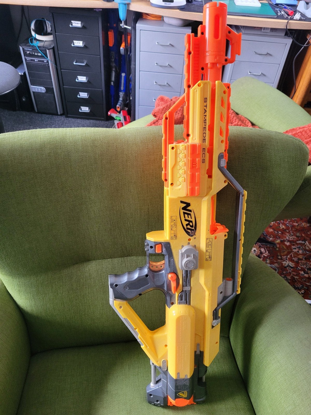 Nerf stampede 3cs, Ophalen