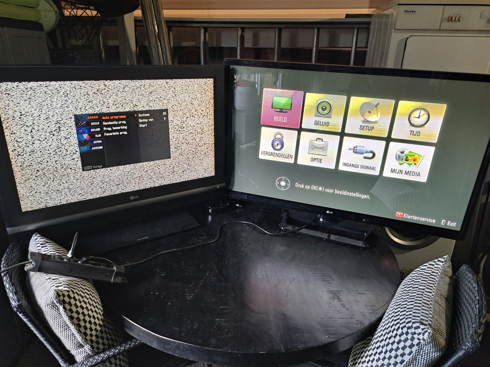 gratis tv, Ophalen of Verzenden