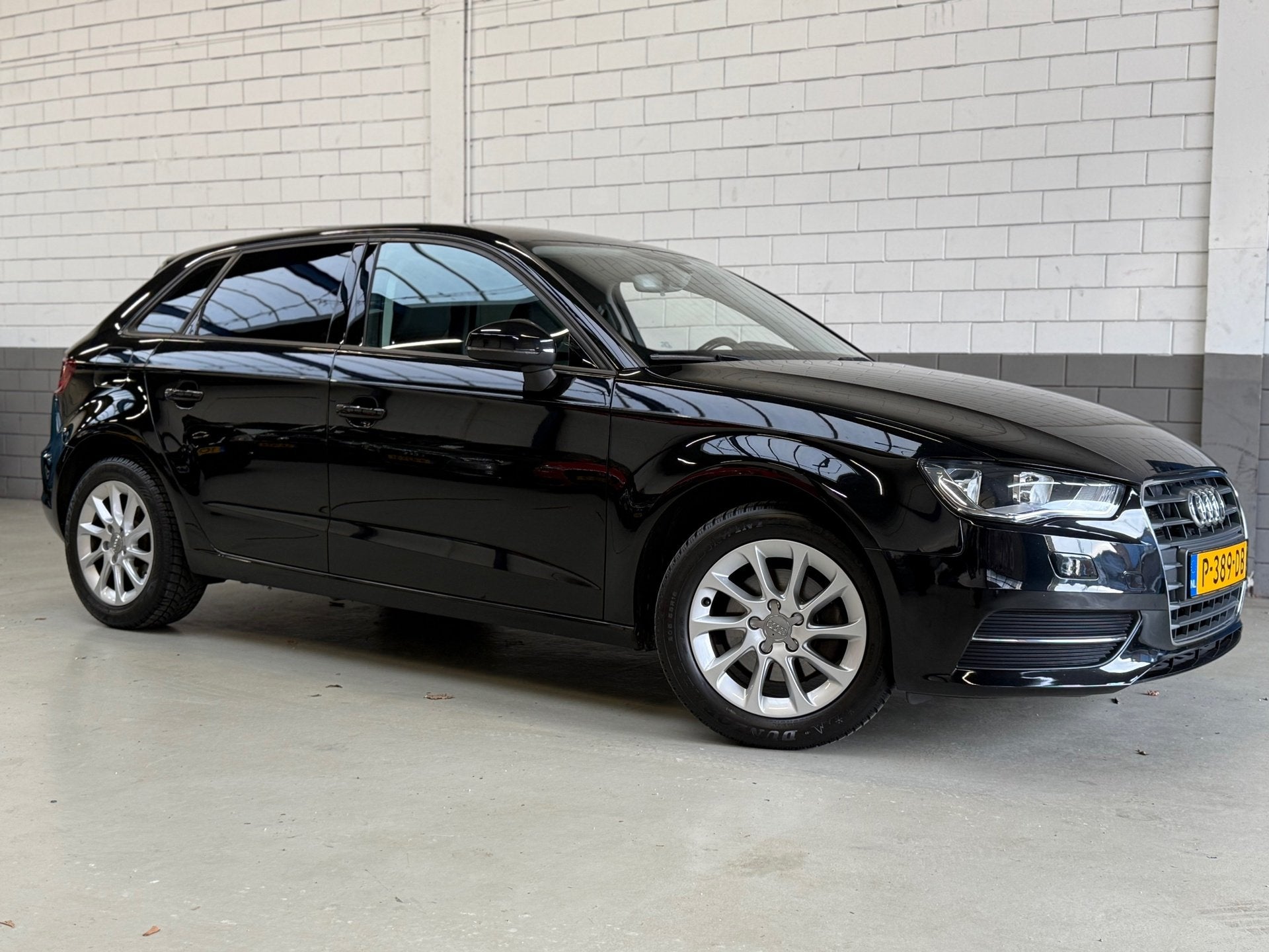 Audi A3 Sportback 1.2 TFSI Ambition Pro Line, Voorwielaandrijving, Stof, Gebruikt, 4 cilinders