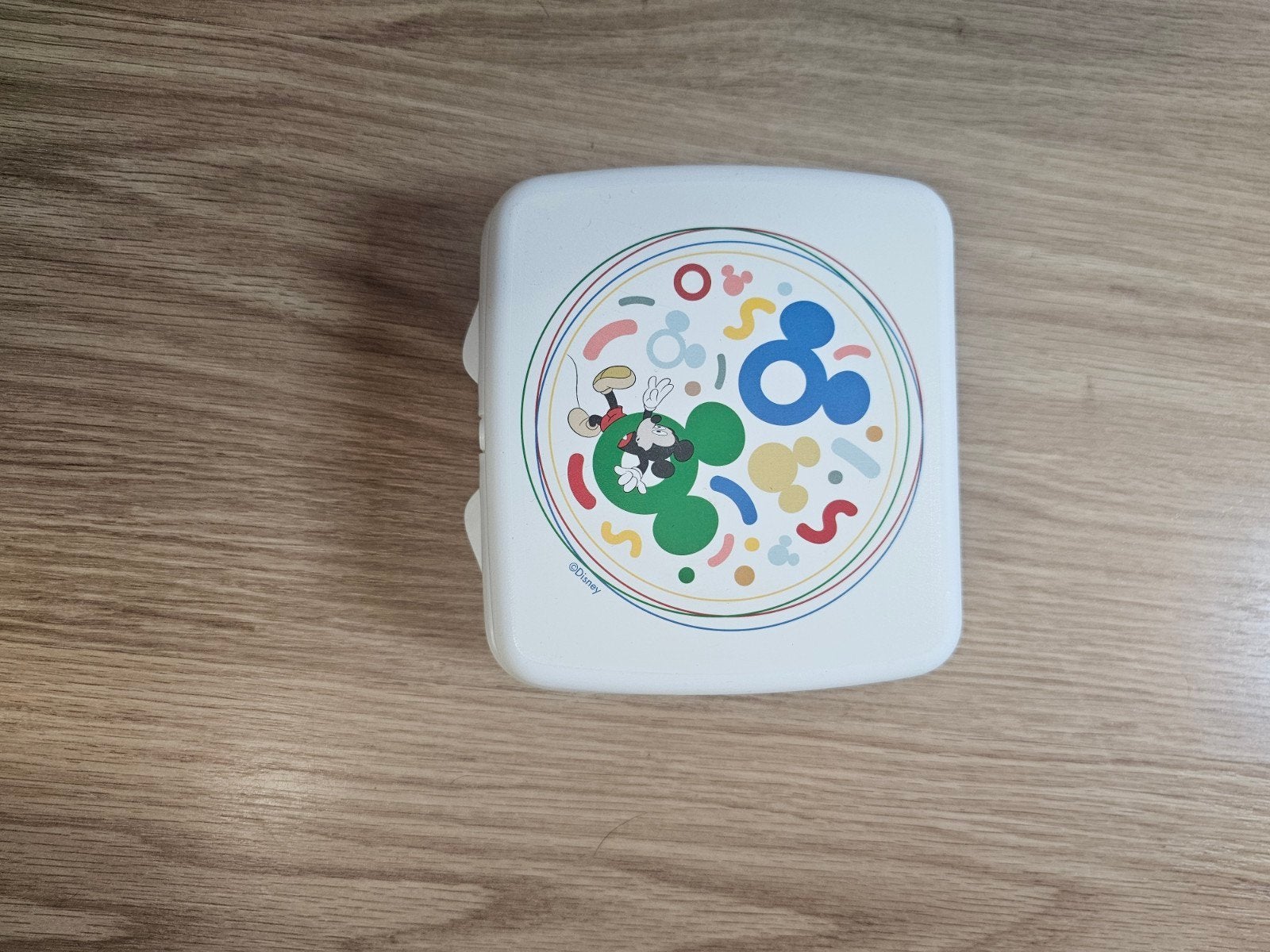 Tupperware Mickey Mouse Broodtrommel Nieuw, Wit, Ophalen of Verzenden, Zo goed als nieuw, Met deksel