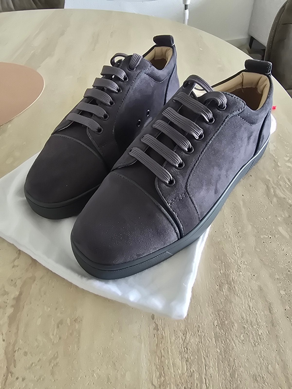 Christian Louboutin Sneakers - Grijs - Maat 40, Kleding | Heren, Christian Louboutin, Overige kleuren, Verzenden, Nieuw