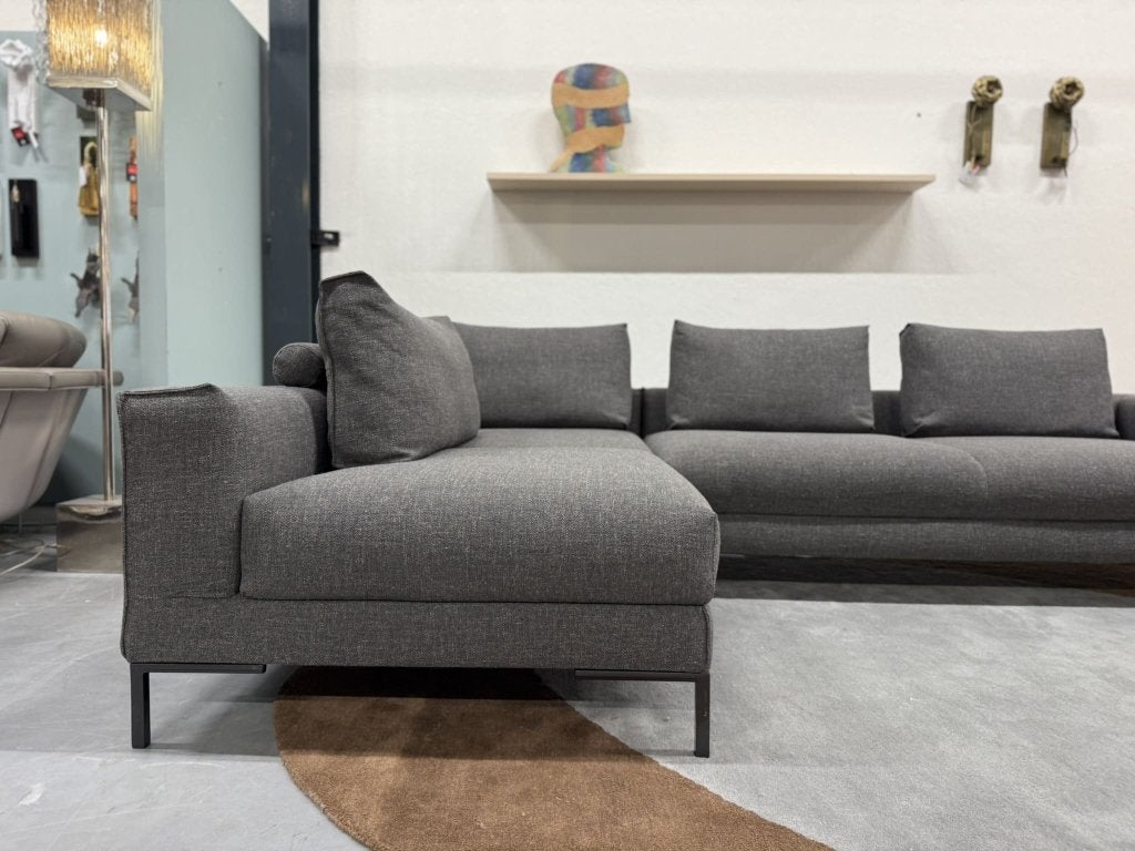 Nieuw Design on Stock Aikon Lounge Hoekbank Milton Bank Stof, 250 tot 300 cm, Hoekbank, Ophalen of Verzenden, Eyye