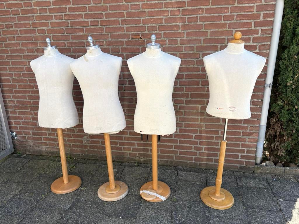 Paspoppen 4 stuks, Ophalen