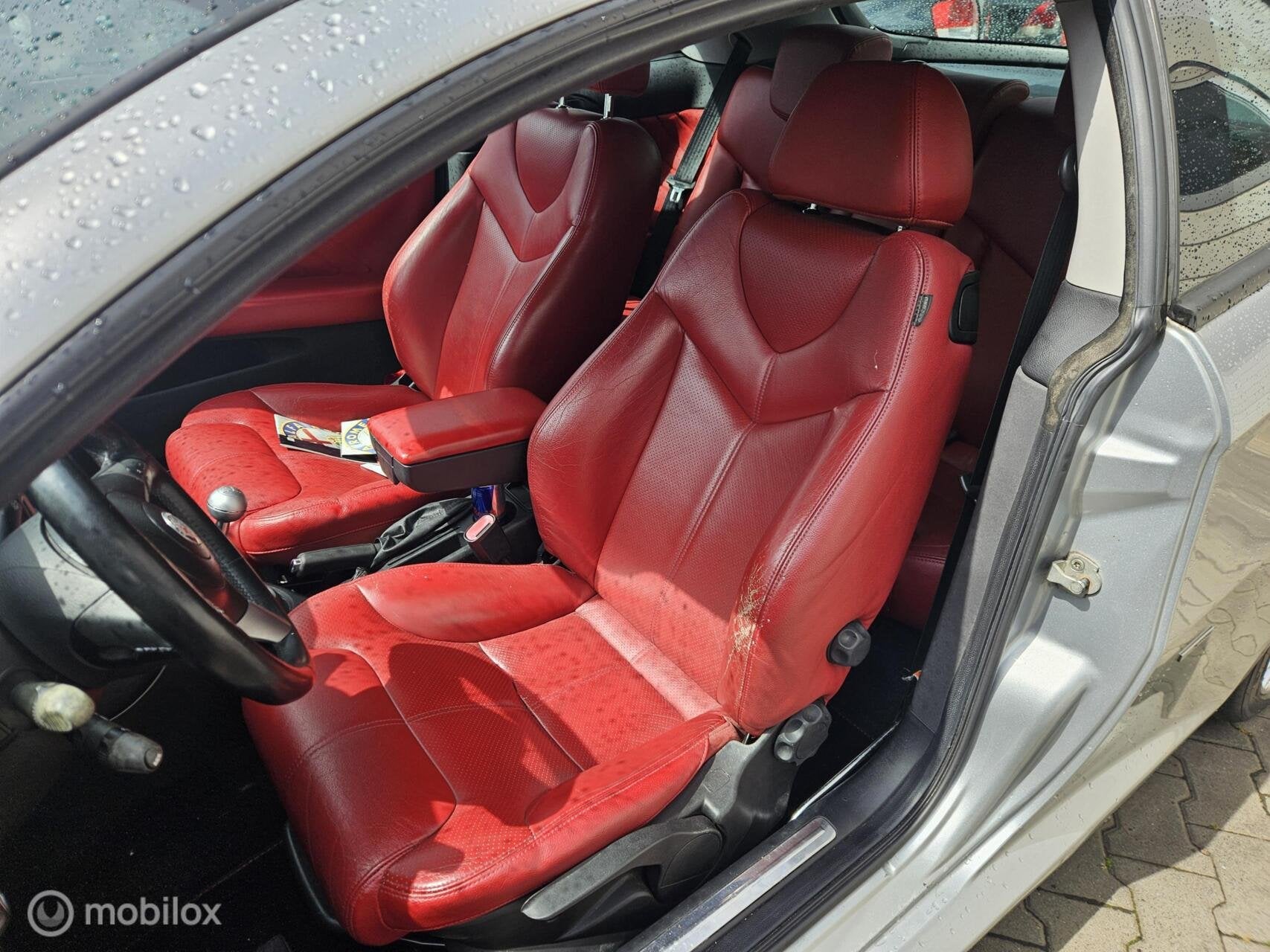 Alfa Romeo GT 2.0 JTS Progression, Voorwielaandrijving, Gebruikt, 1295 kg, 400 kg