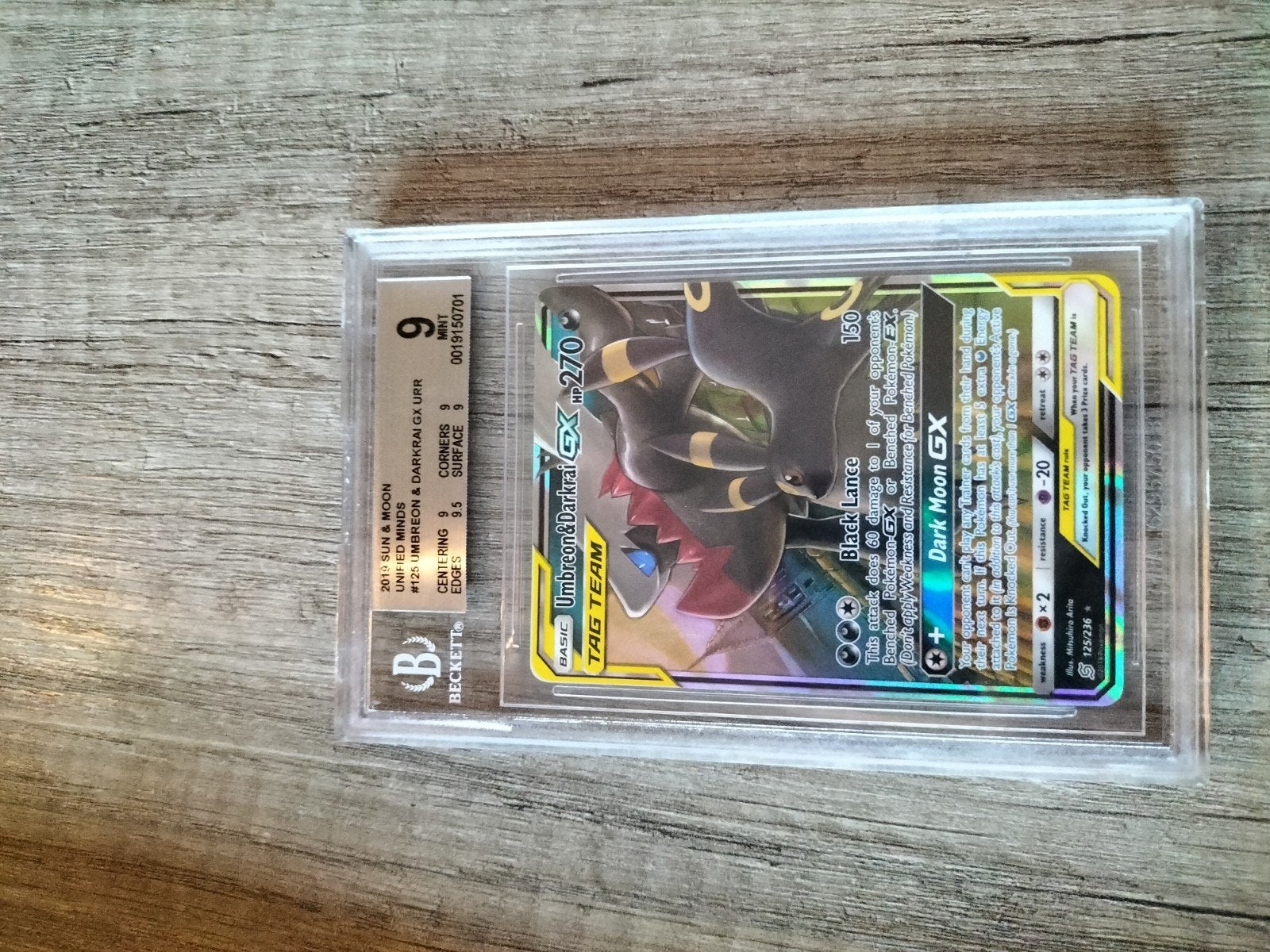 Umbreon & Darkrai GX PSA 9 Pokemon Kaart, Ophalen of Verzenden, Zo goed als nieuw, Losse kaart