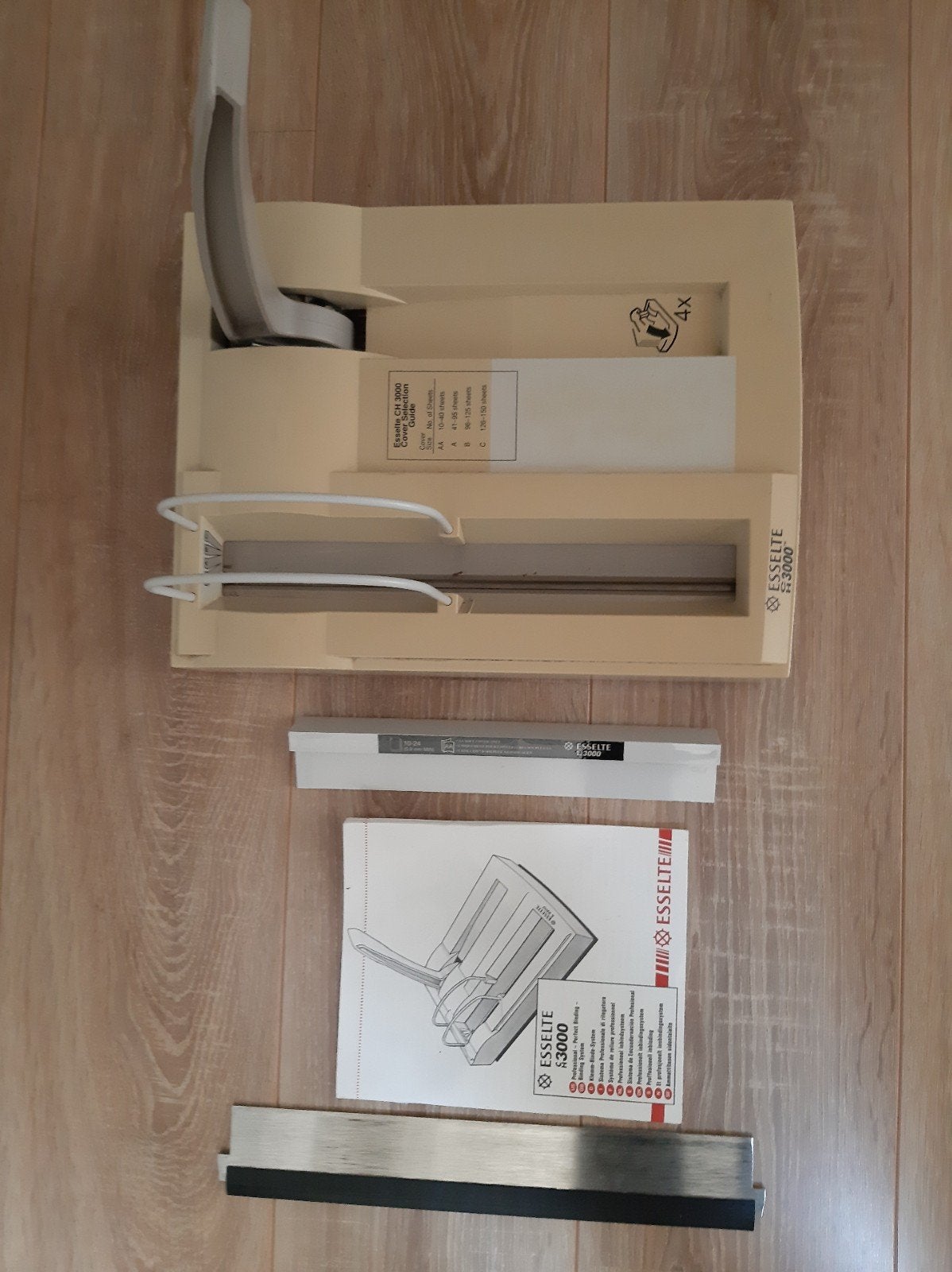 Bindmachine 'Esselte CH 3000", Diversen, Ophalen of Verzenden, Gebruikt