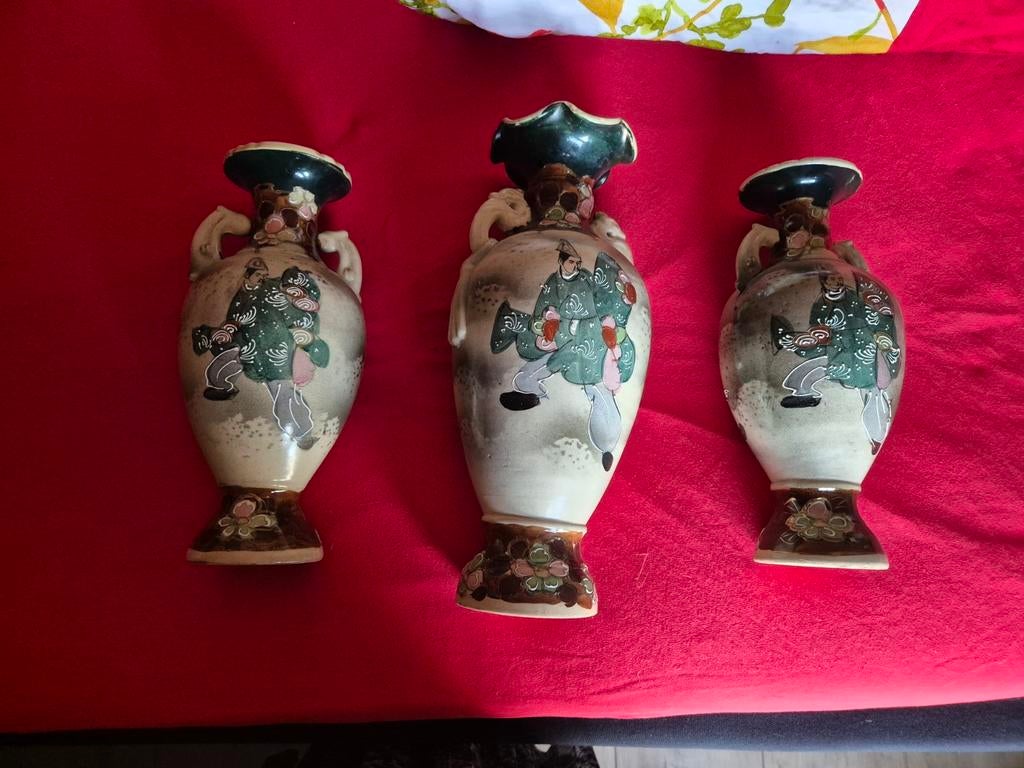 Set van 3 onbeschadigde antieke Satsuma vazen, Antiek en Kunst, Antiek | Vazen, Ophalen of Verzenden