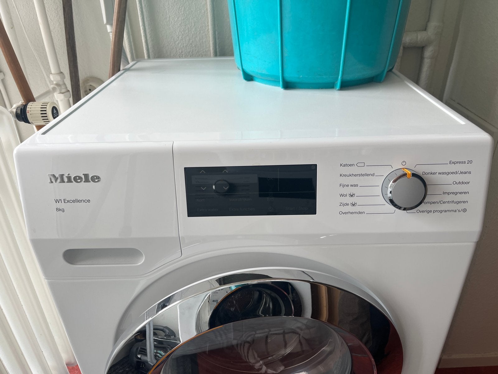 Miele W1 Excellence 8kg Wasmachine - Zo goed als nieuw, Ophalen, Handwasprogramma, 8 tot 10 kg, Voorlader