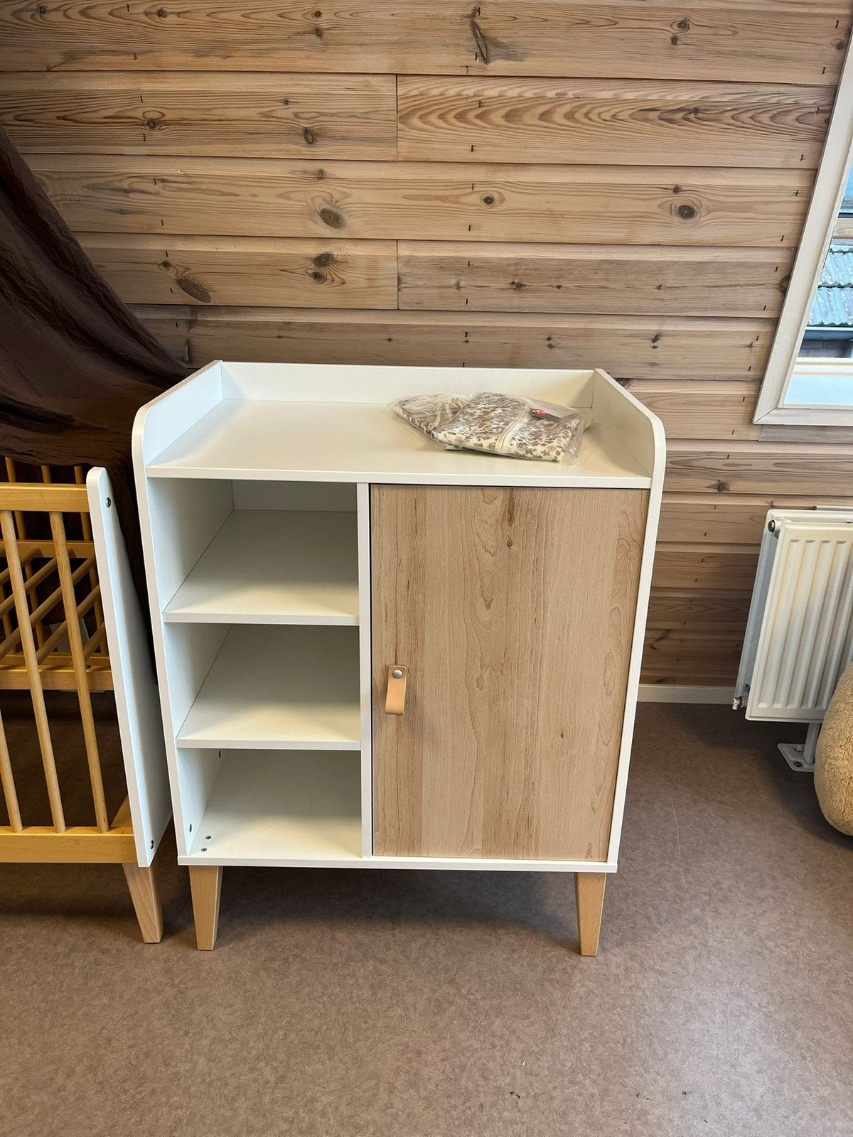 Commode Bopita Babykamer wit/naturel OUTLET, Ophalen, 50 tot 70 cm, Zo goed als nieuw, Babykamer Outlet