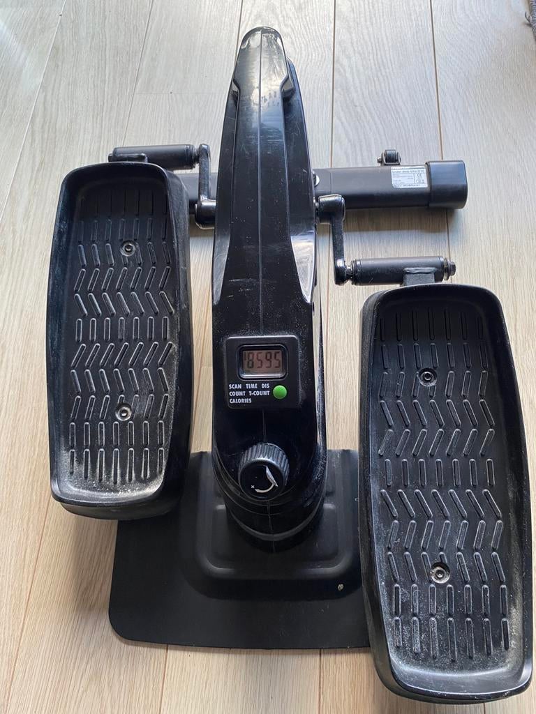 Tunturi Cardio fit D10 - stil en compact, Ophalen, Kunststof, Gebruikt, Stoelfiets