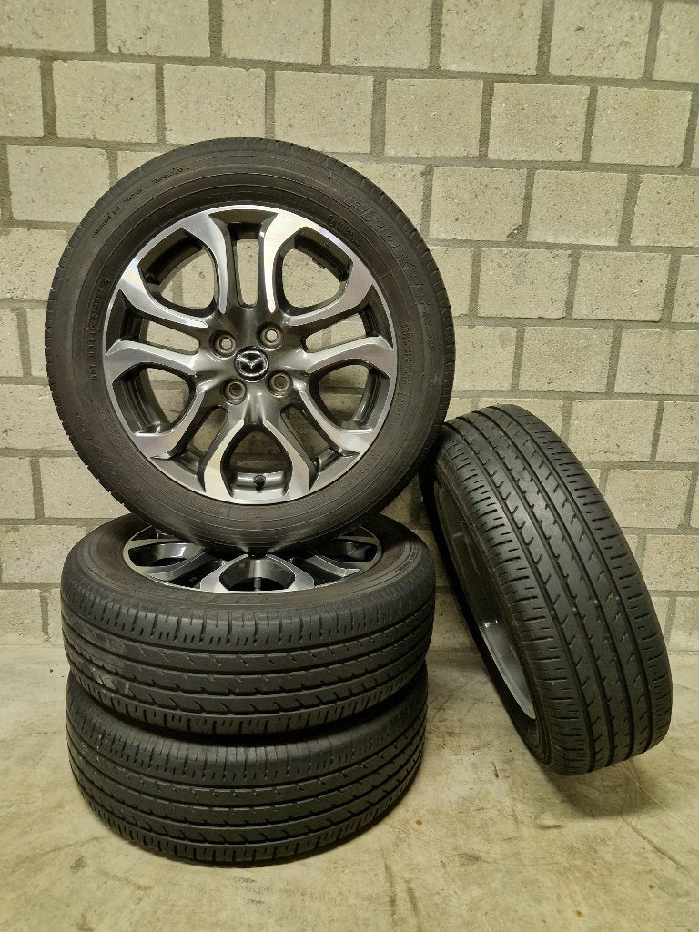 Originele Mazda 2 velgen met banden 16 inch, Ophalen, Mazda