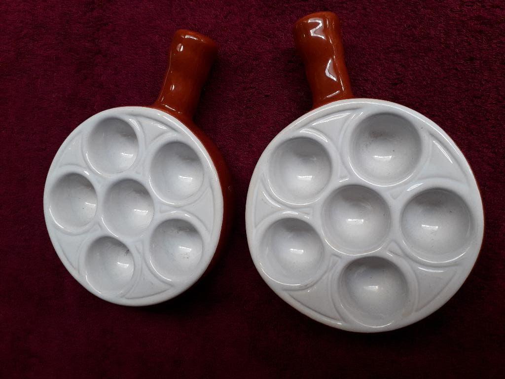 Escargotsschaaltjes 2 stuks nieuw Emile Henry France, Keramiek, Nieuw, Ophalen of Verzenden, Schaal of Schalen