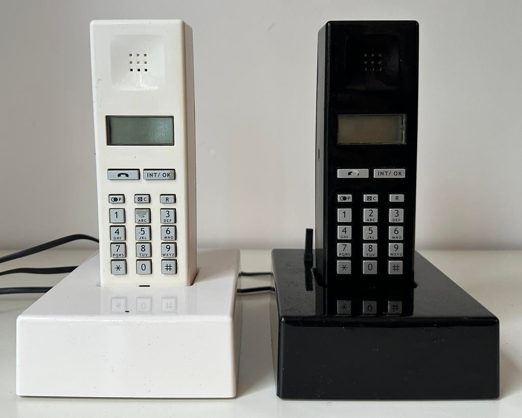 Set Jan des Bouvrie designklassiekers Dutch Design telefoons, Ophalen, Gebruikt, 2 handsets