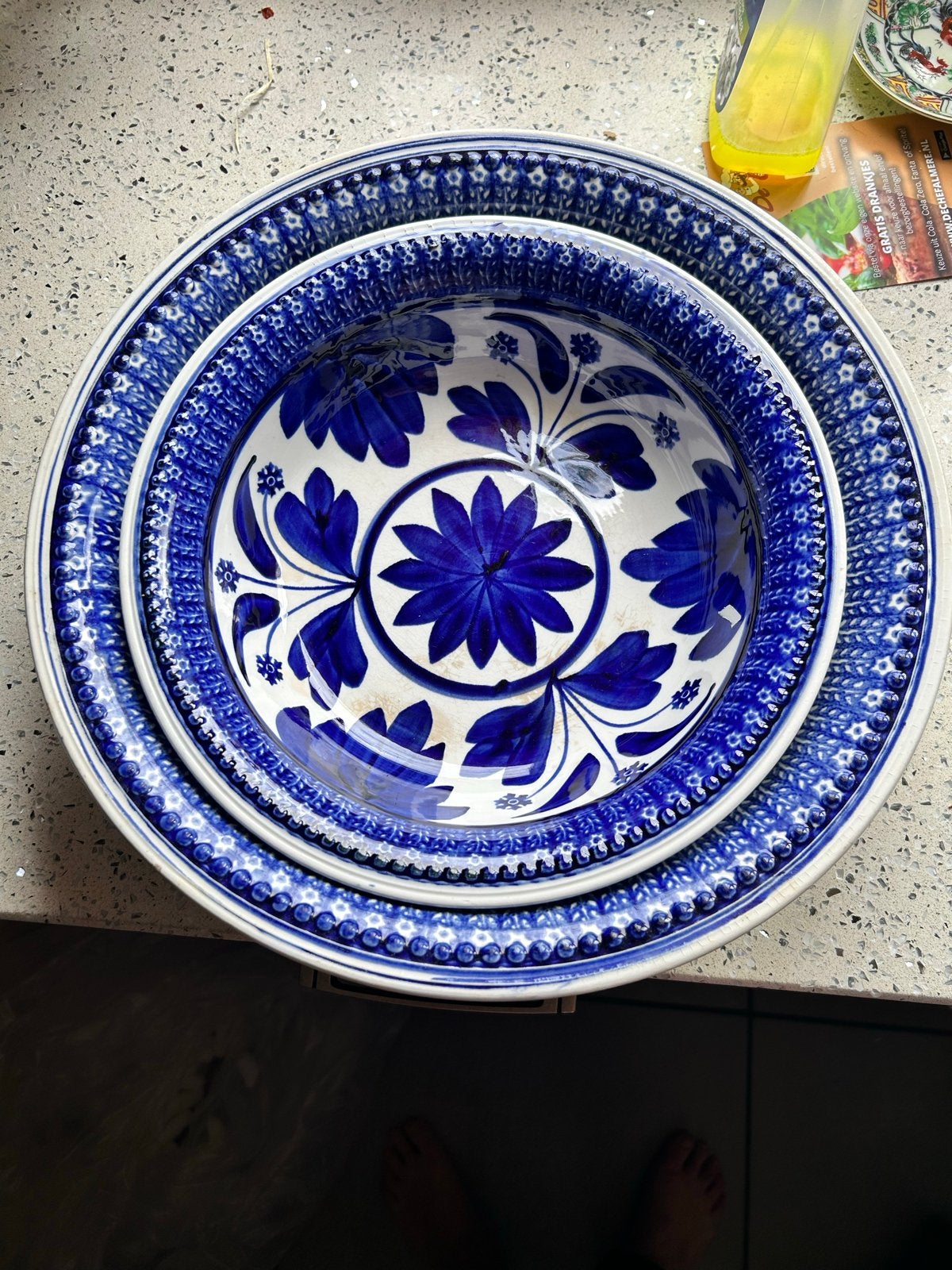 Set van 2 antieke Petrus Regout en Societe Ceramique schalen, Antiek en Kunst, Antiek | Schalen, Ophalen of Verzenden