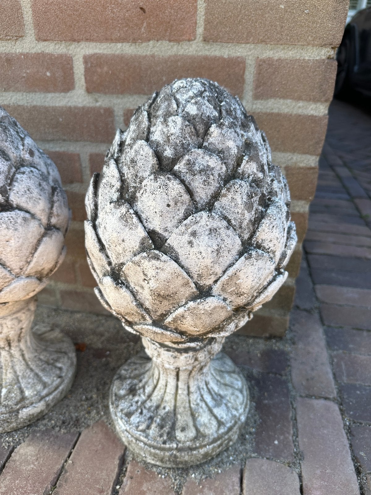 2 stenen eikels als set te koop, Tuin en Terras, Ophalen, Gebruikt, Steen