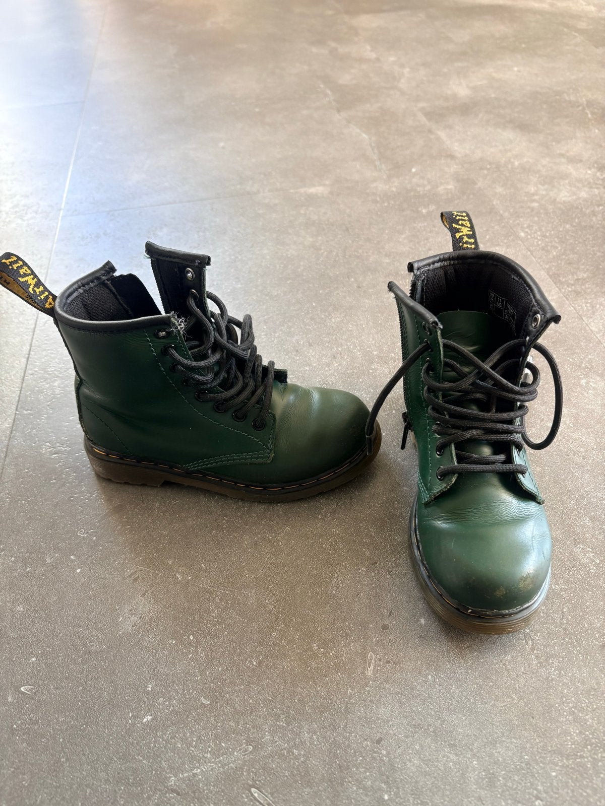 Dr. Martens Laarzen Groen - Maat 28, Ophalen of Verzenden, Gebruikt, Jongen of Meisje, Laarzen