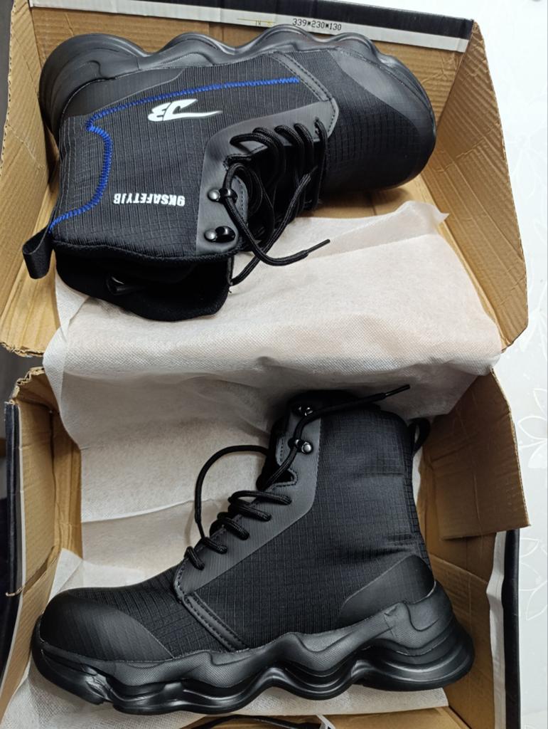 Nieuwe Zwarte Veiligheidsschoenen Maat 44, OKSAFETYJB, Zwart, Nieuw, Ophalen of Verzenden