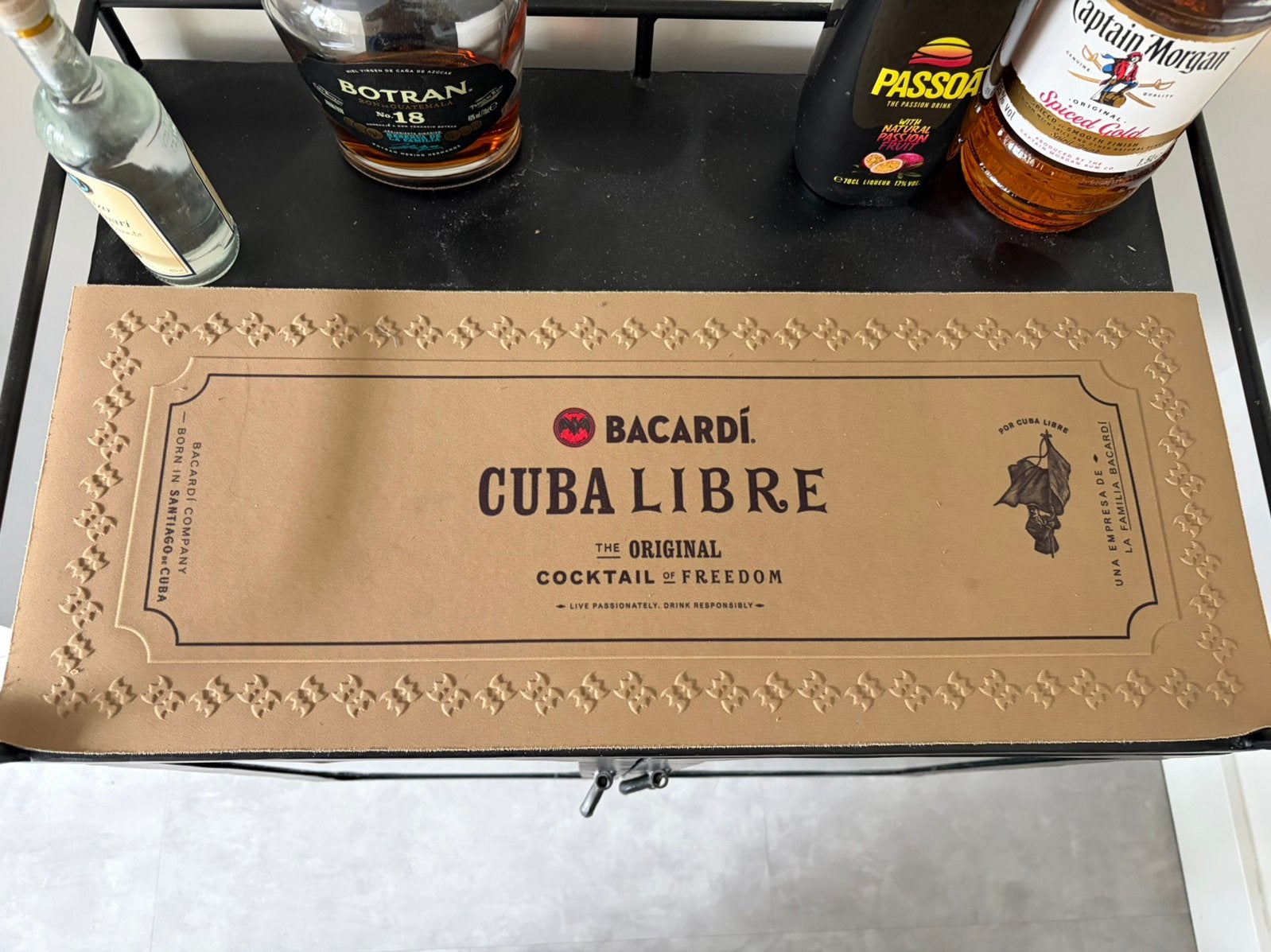 Bacardi cuba libre bar mat, Verzamelen, Ophalen of Verzenden, Gebruikt, Overige typen